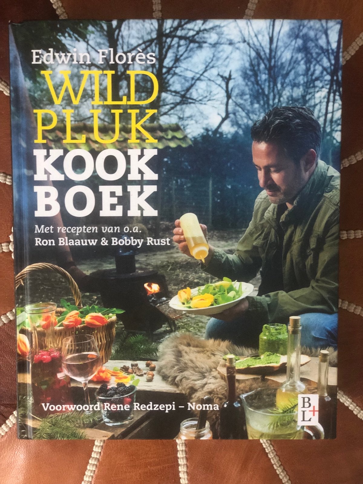 Wildpluk Kookboek - Edwin Flores, Voorgerechten en Soepen, Ophalen of Verzenden, Zo goed als nieuw, Gezond koken