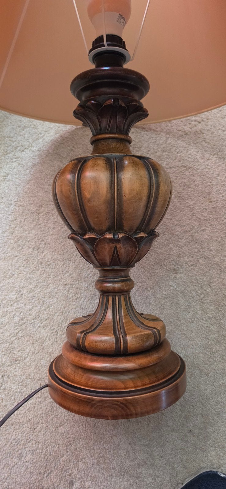 Vintage houten tafellamp met stoffen kap, Ophalen