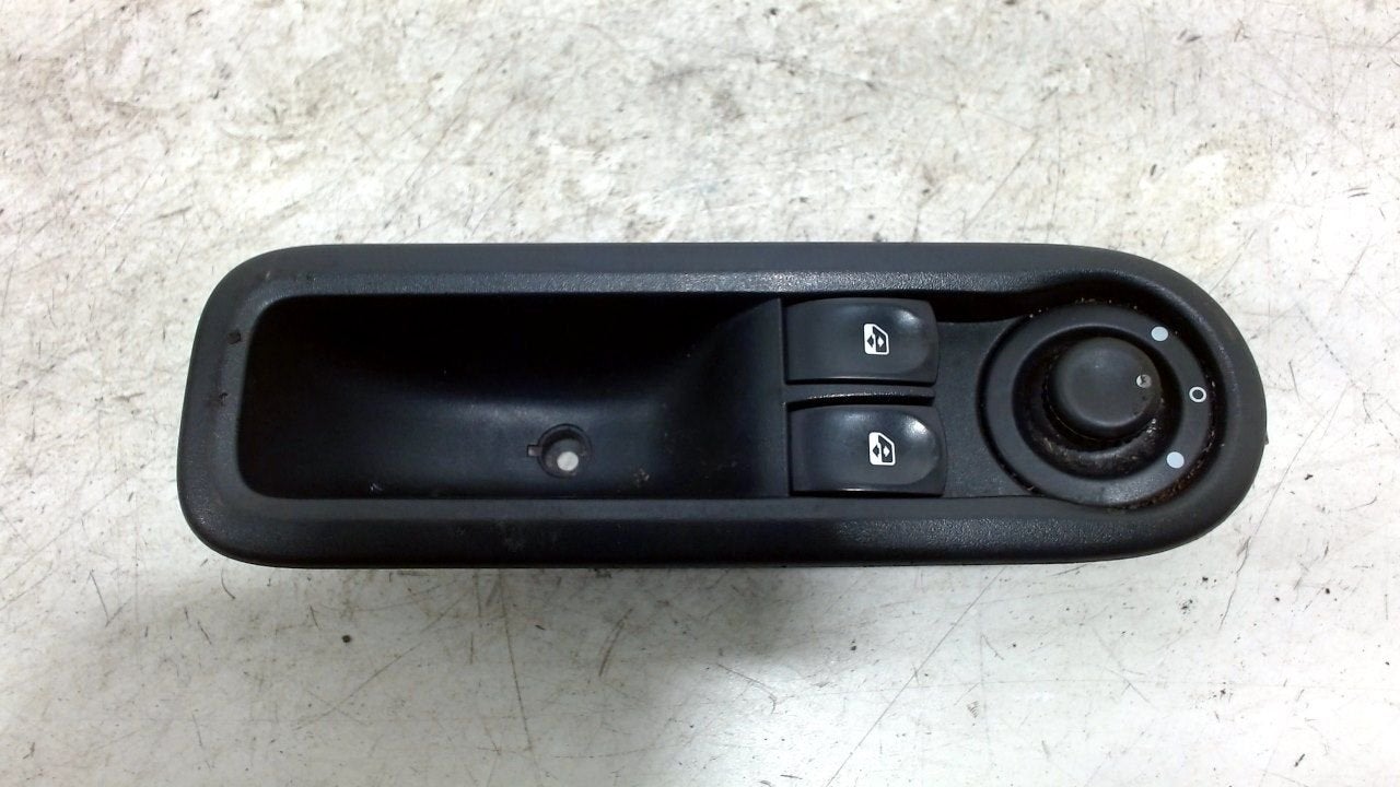 Bedieningspaneel elektrische ramen Renault Twingo, Onderdelen@venauto.nl, Van der Ven Autorecycling B.V., Gebruikt, Ettenseweg 76, 4706 PB Roosendaal, The Netherlands