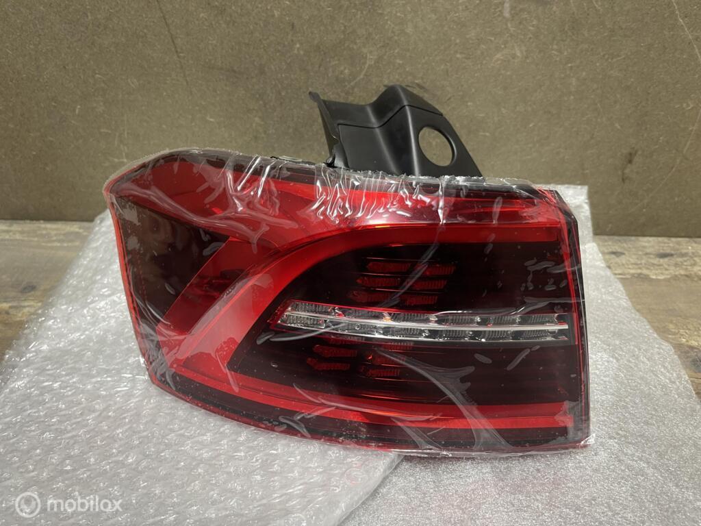 Achterlicht links Volkswagen Passat B8 ('14-'21) 3G9945207K, Gebruikt, Volkswagen, Ophalen of Verzenden, Volkswagen