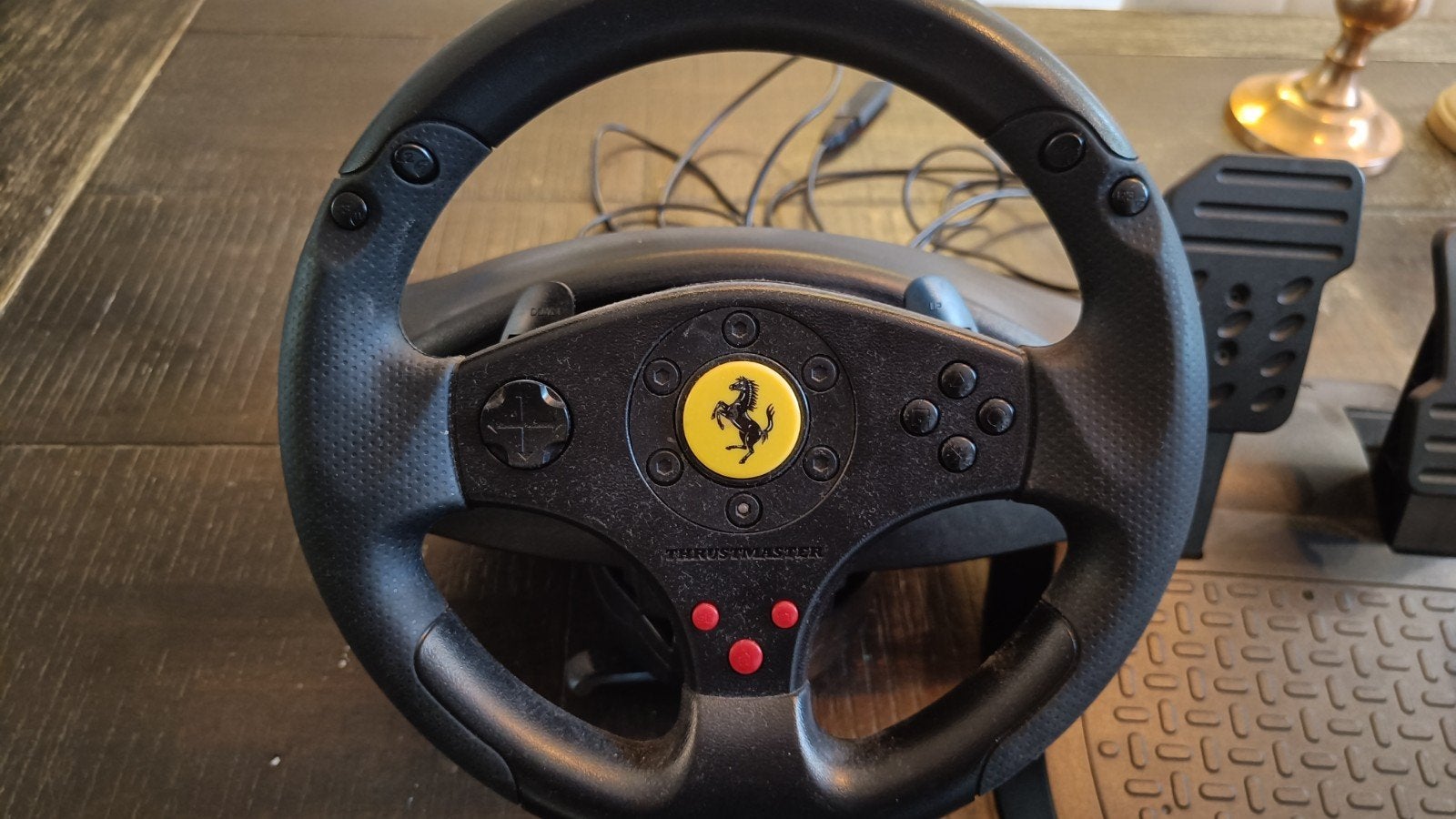 Thrustmaster Ferrari Racing Wheel + Magic NS2 Adapter, Ophalen, Racestuur, Gebruikt, Nintendo