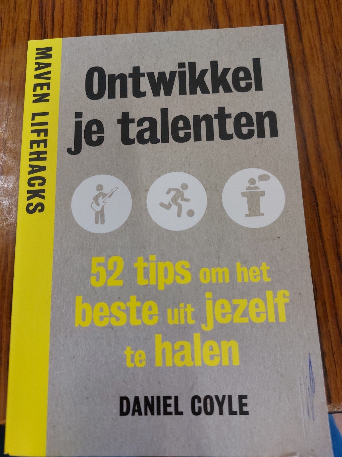 Ontwikkel je talenten - Daniel Coyle, Ophalen of Verzenden, Gelezen