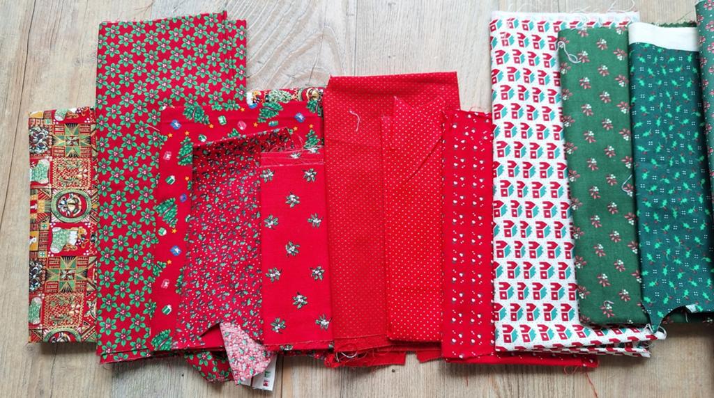 Kerst stofjes, lapjes, Hobby en Vrije tijd, 120 cm of meer, Ophalen of Verzenden, Katoen, 30 tot 200 cm