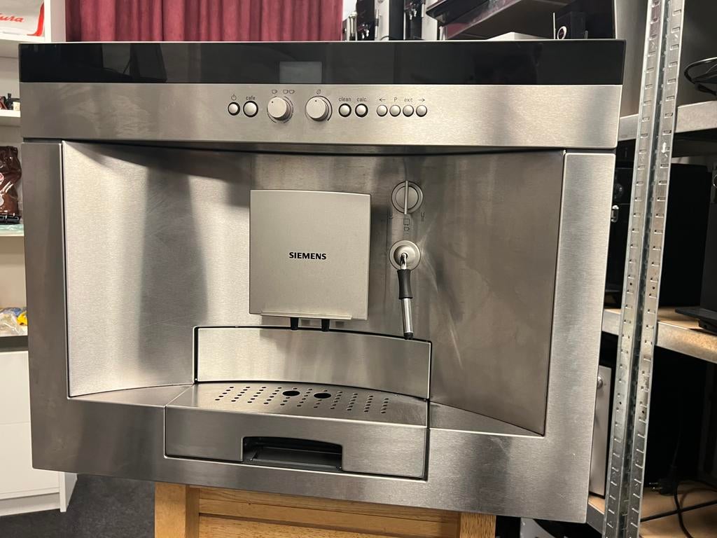 Siemens Volautomatische Inbouw Espressomachine, Witgoed en Apparatuur, Siemens Hausgeräte, 10 kopjes of meer, Koffiemachine, Ophalen of Verzenden