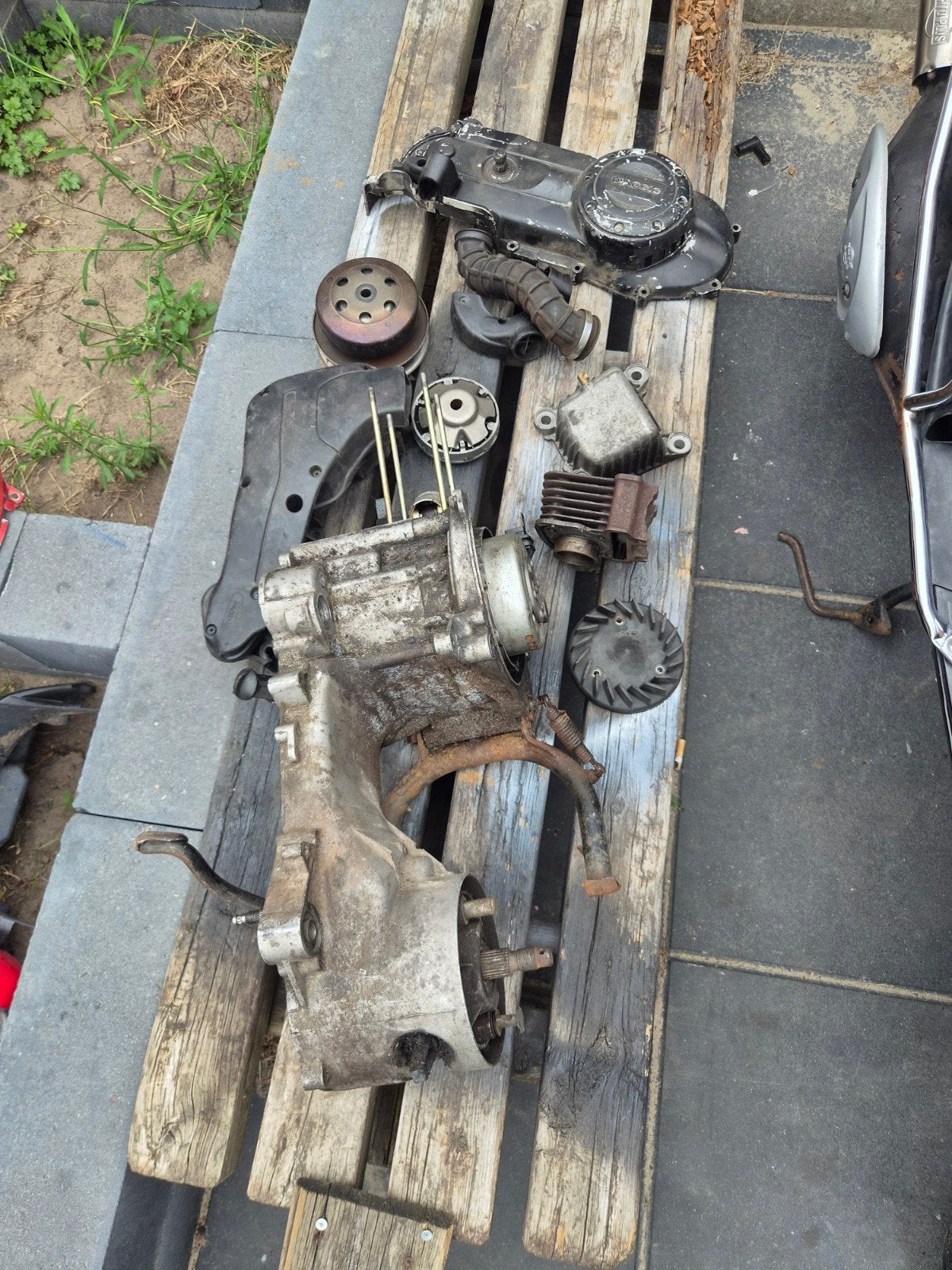 piaggio zip 4t blok bouwpakket, Ophalen