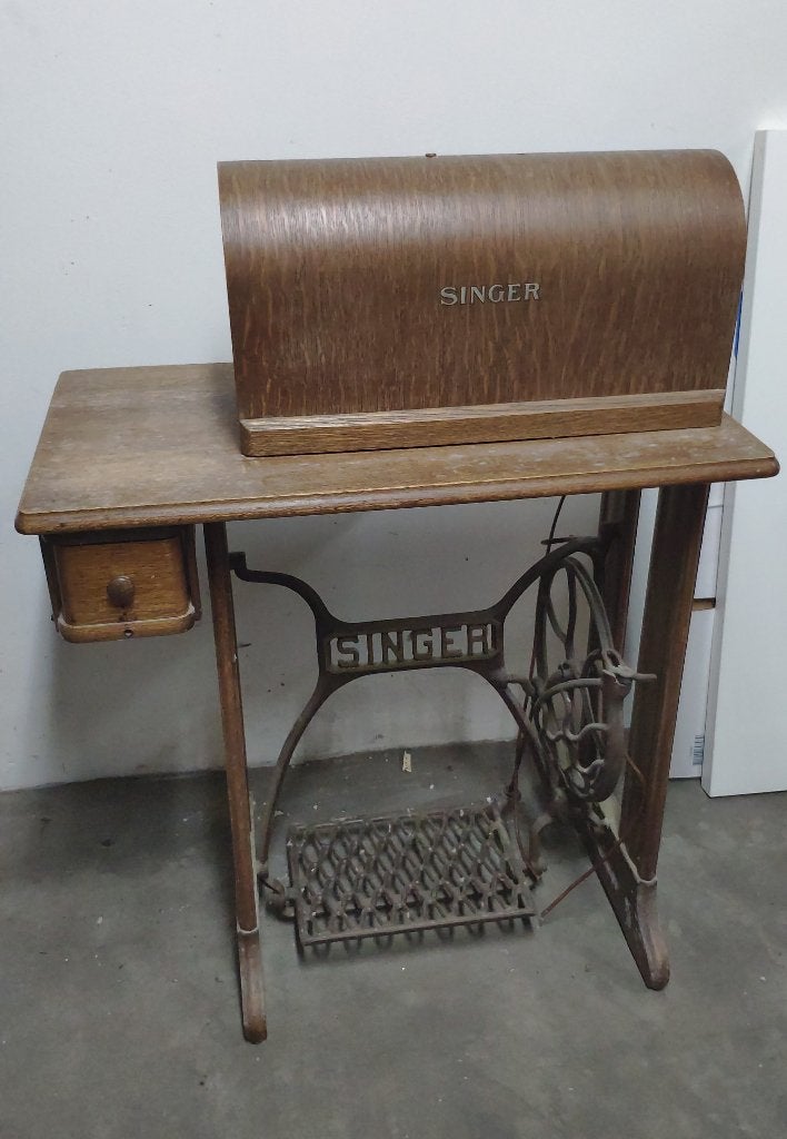 Singer antieke trapnaaimachine 66k 1929 gietijzer hout 66, Antiek en Kunst, Ophalen