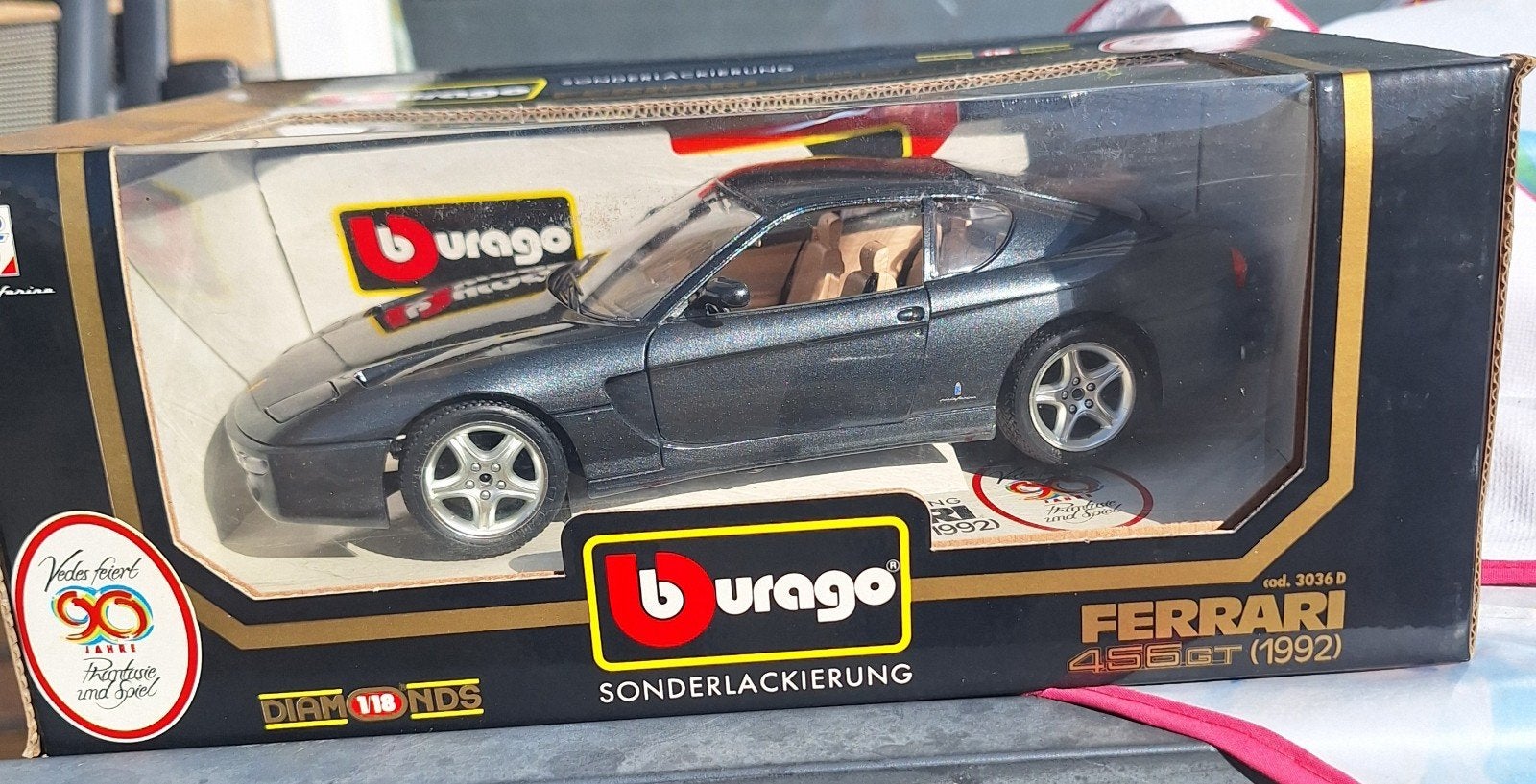 burago ferrari 456gt  1992 "vedes", Ophalen of Verzenden, Zo goed als nieuw, Auto, Bburago