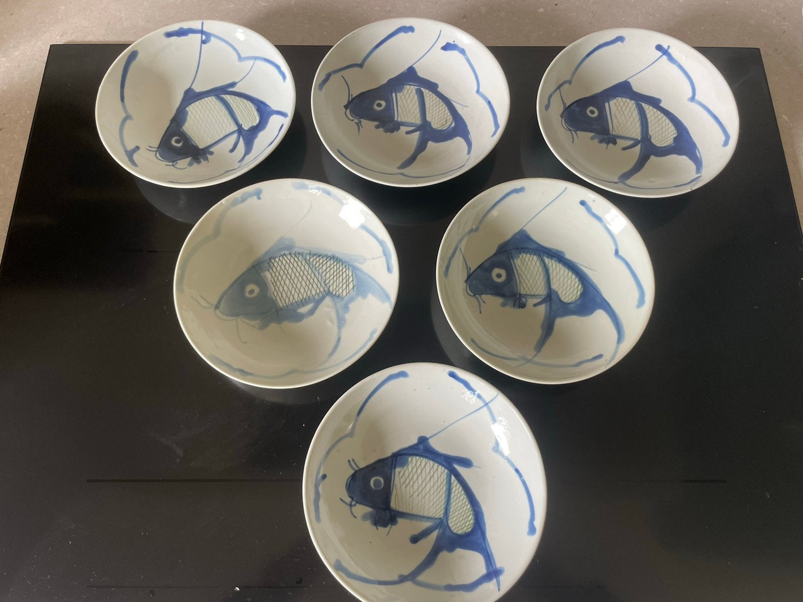 6 Chinese Koi karper borden, Ophalen of Verzenden, Porselein, Overige stijlen, Schaal of Schalen