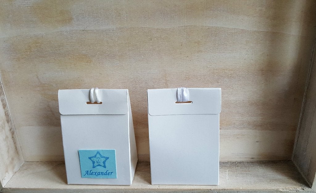 Witte lege doosjes voor bedankjes (zonder opdruk), Ophalen of Verzenden, Nieuw, Kraamcadeau