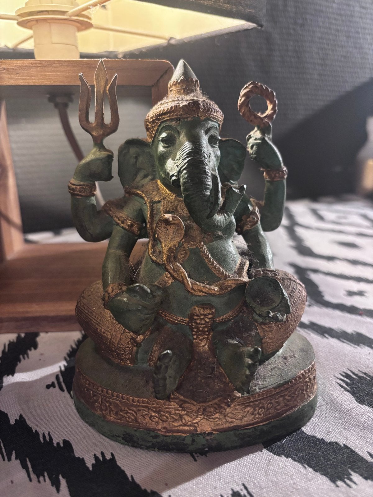 Thaise olifant (Ganesha) beeldje groen/goud, Ophalen of Verzenden, Gebruikt, Religie