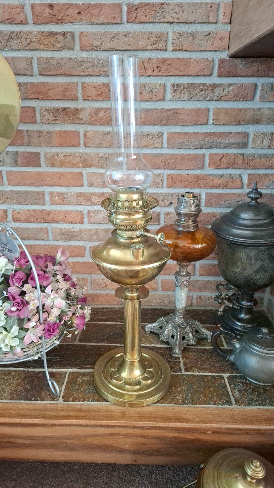 Antieke Messing Olielamp met Glazen Kap, Antiek en Kunst, Ophalen of Verzenden