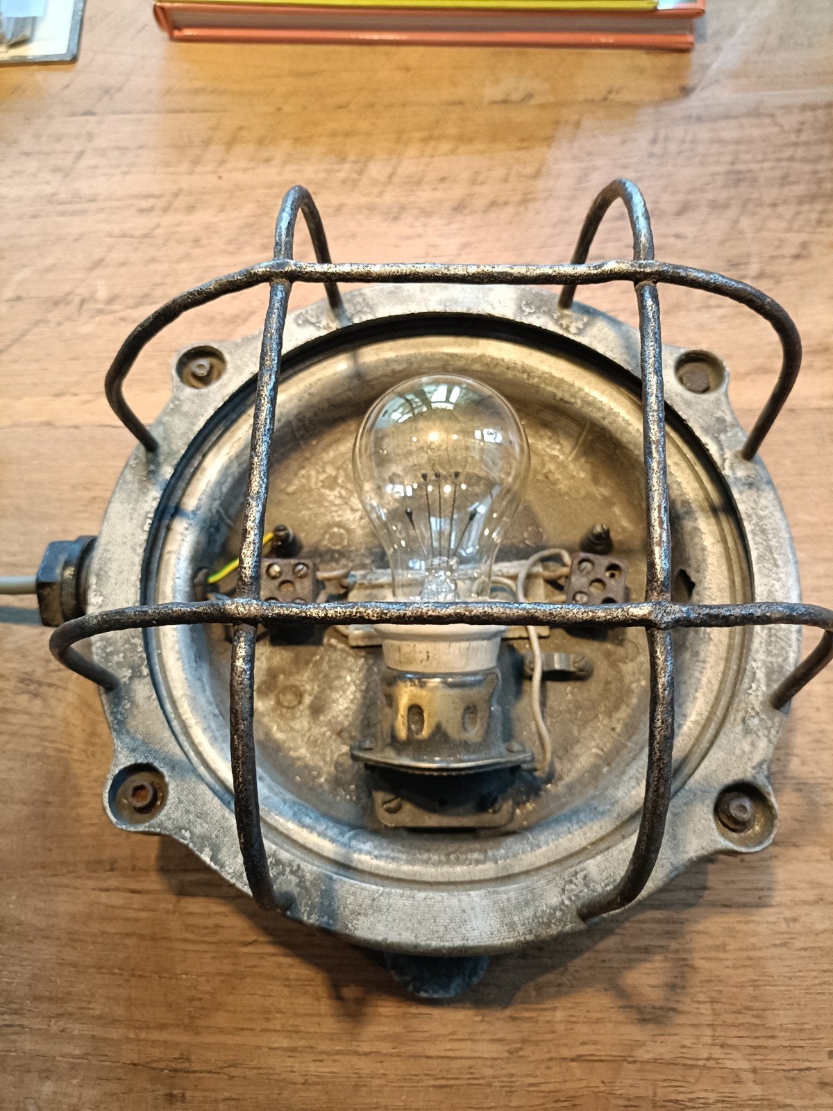 Bunkerlamp, Ophalen of Verzenden