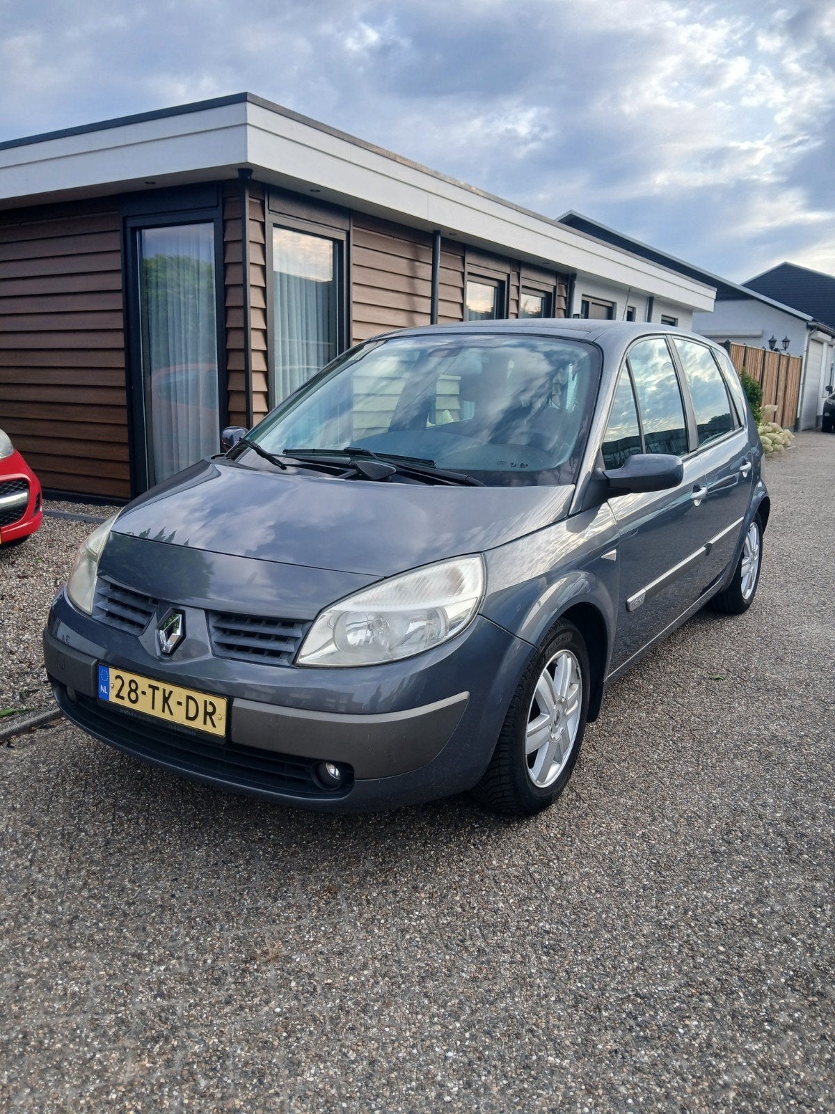 Renault Scénic 1.6 16V Tech Line 2006 Grijs Lpg en trekhaak., Auto's, Voorwielaandrijving, Bedrijf, Scénic, Te koop