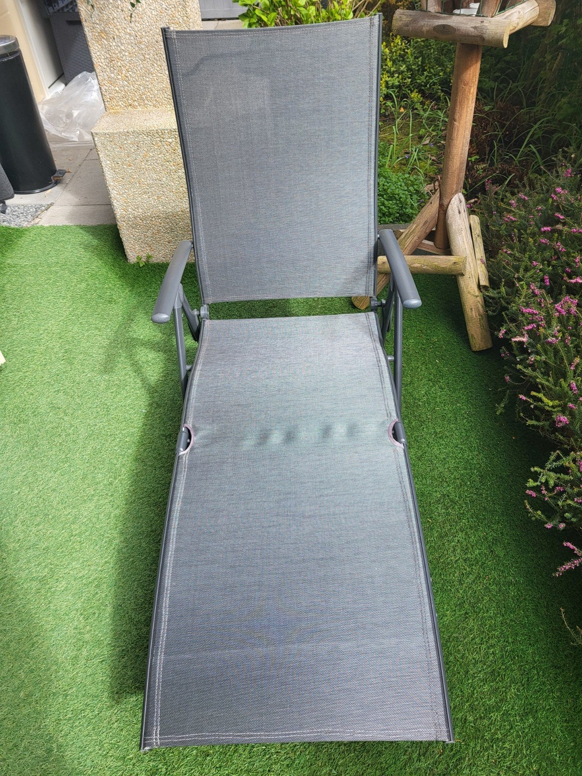 Te koop: Ligbed, Tuin en Terras, Ligbedden, Zo goed als nieuw, Metaal, Verstelbaar, Ophalen