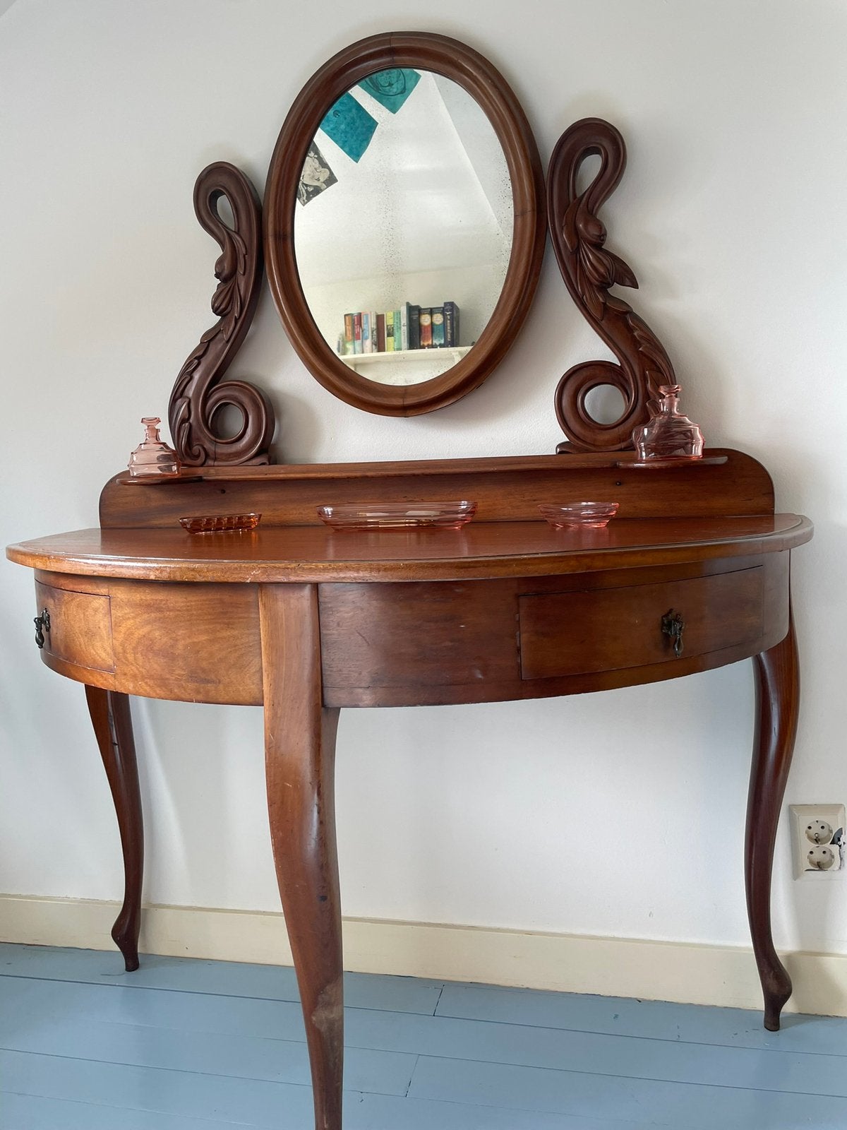 Antieke mahoniehouten kaptafel, Ophalen