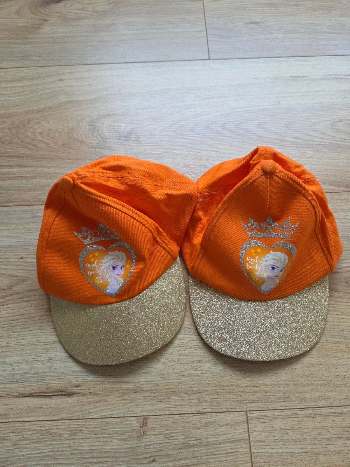 2 Petten oranje Frozen, Ophalen of Verzenden, Zo goed als nieuw, Meisje, Pet