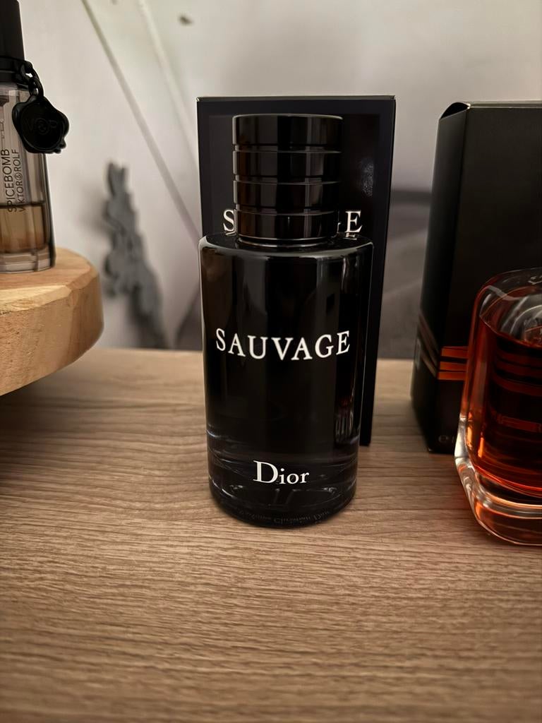 Dior sauvage edt 60/65ml over, Sieraden, Tassen en Uiterlijk, Uiterlijk | Parfum, Ophalen, Gebruikt
