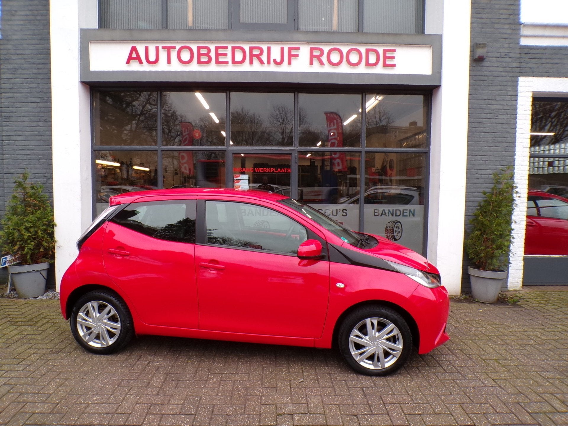 Toyota Aygo 1.0 VVT-i x 5-Drs AIRCO,CAMERA,NIEUWE APK !, Auto's, Toyota, Voorwielaandrijving, Gebruikt, Met garantie (alle), Origineel Nederlands
