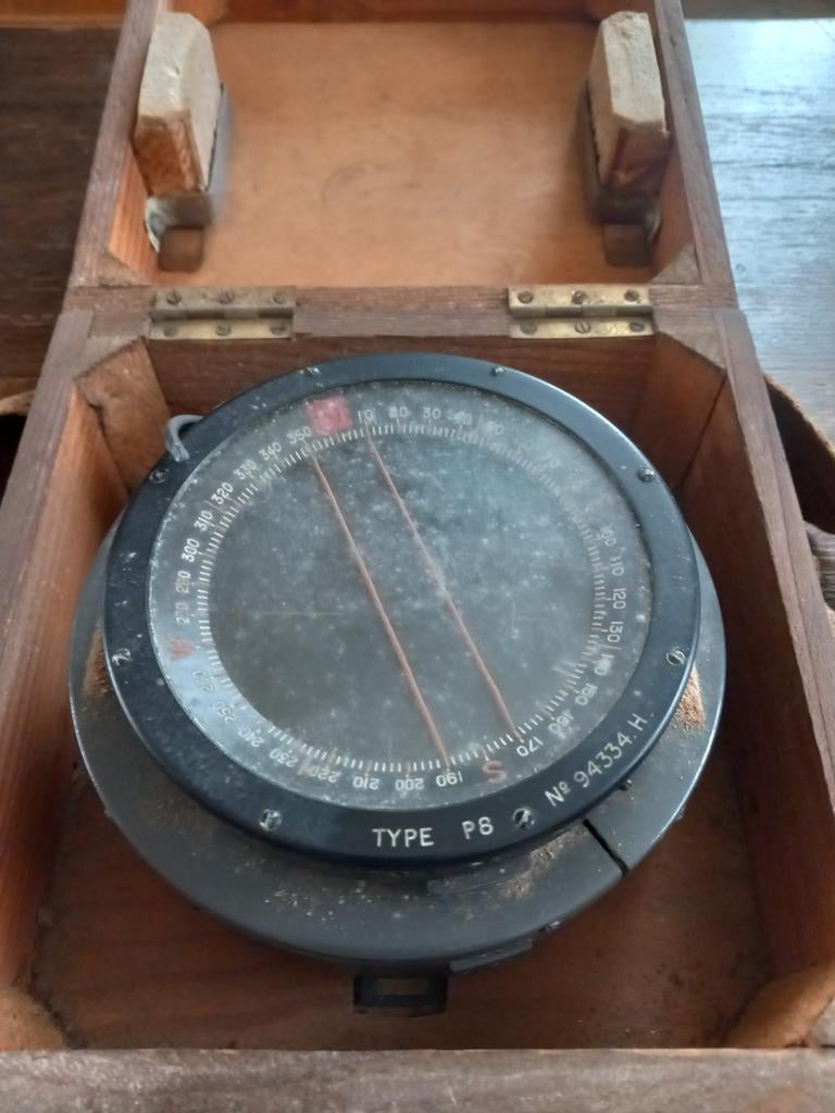 Kompas ww2 nieuw in orginele kist. Vliegtuig., Ophalen of Verzenden, Nieuw, Gps of Kompas