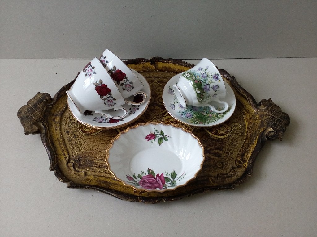 Bone China Kop/schotels/bonbonschaaltje.Pr.p/stuk., Verzamelen, Porselein, Kristal en Bestek, Ophalen of Verzenden, Zo goed als nieuw