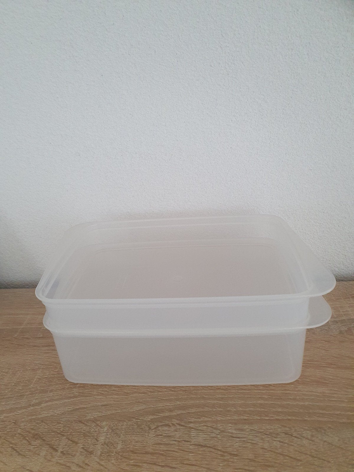 Koelkast bewaardoos, Ophalen