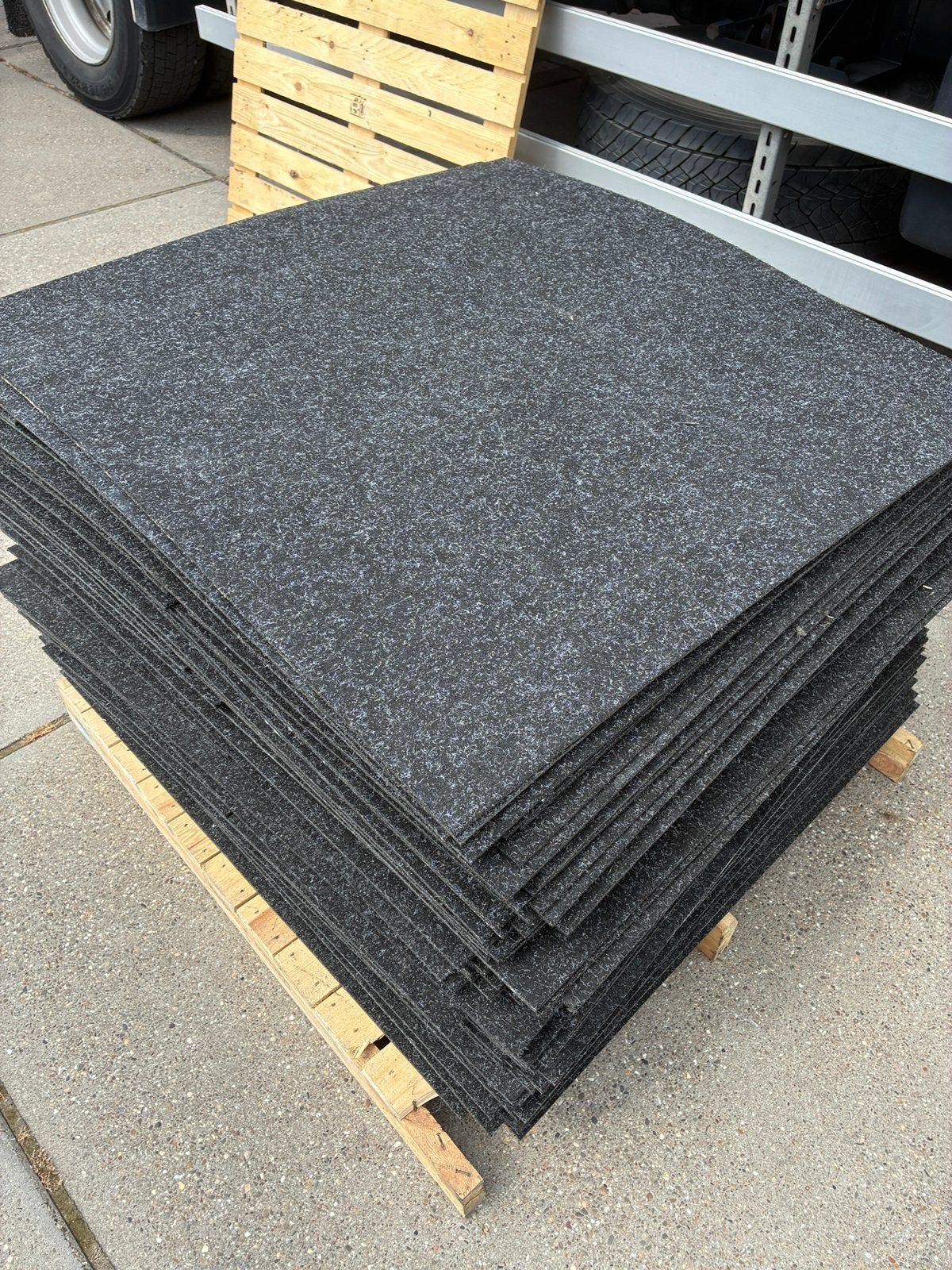 Tapijttegels 100x100cm / 100 Stuks, Ophalen, Gebruikt, 75 m² of meer, Grijs