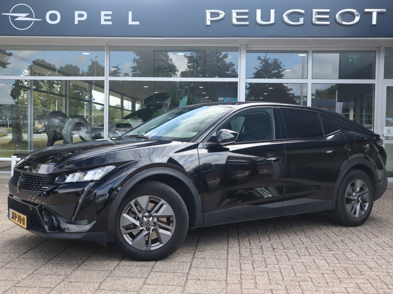 Peugeot 408 Allure Plug-In Hybrid 180PK e-EAT8, Rijklaarprij, Automaat, Gebruikt, 4 cilinders, Bedrijf