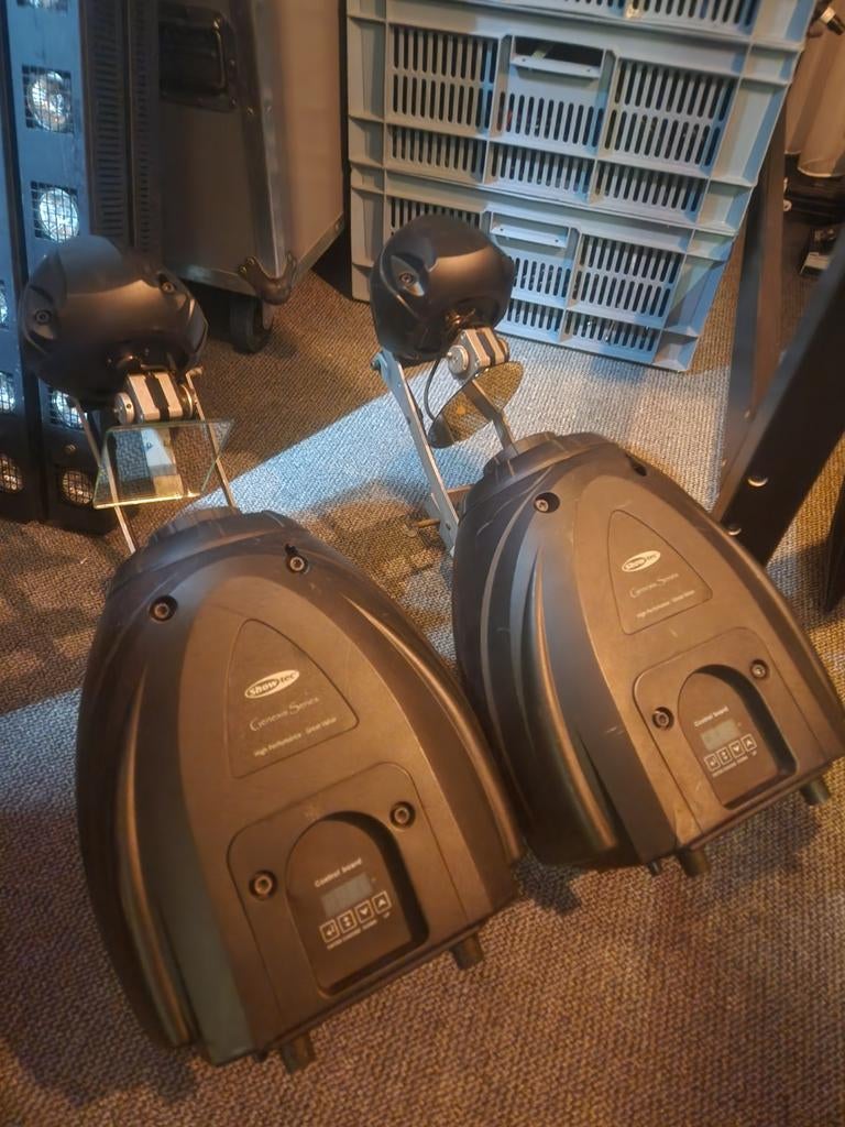 2x Showtec Genesis Scan - Scanner dmx Lichteffect, Ophalen, Gebruikt, Licht, Geluidgestuurd