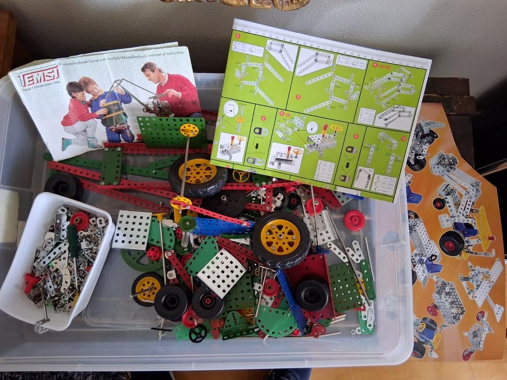 Meccano inclusief tekeningen., Kinderen en Baby's, Speelgoed | Bouwstenen, Ophalen of Verzenden