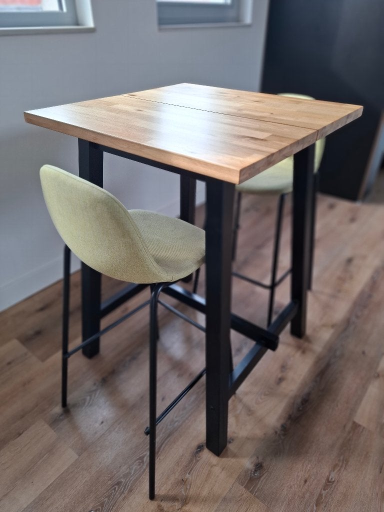 Ikea houten bartafel en stoelen, 50 tot 100 cm, Vierkant, Tot twee personen, 50 tot 100 cm
