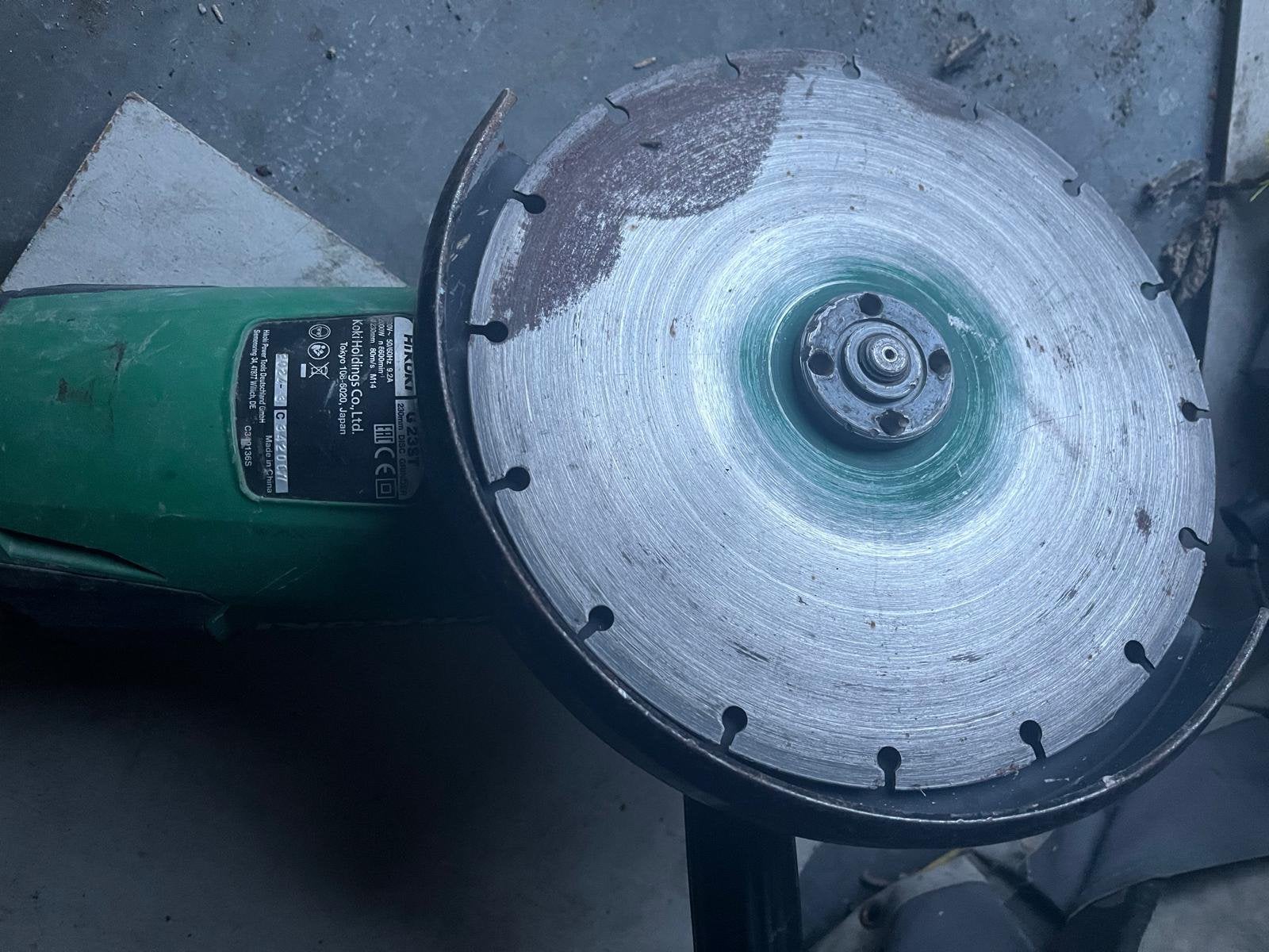 Hitachi slijptol, Doe-het-zelf en Verbouw, Gereedschap | Slijpmachines, Ophalen of Verzenden, Zo goed als nieuw, Minder dan 700 watt