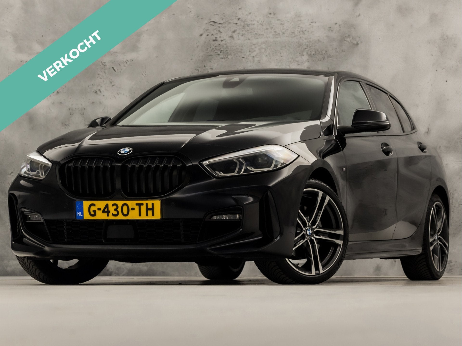 BMW 1 Serie 118i M Sport High Executive Automaat (KUIPSTOELE, 12 maanden, Gebruikt, Zwart, Bedrijf
