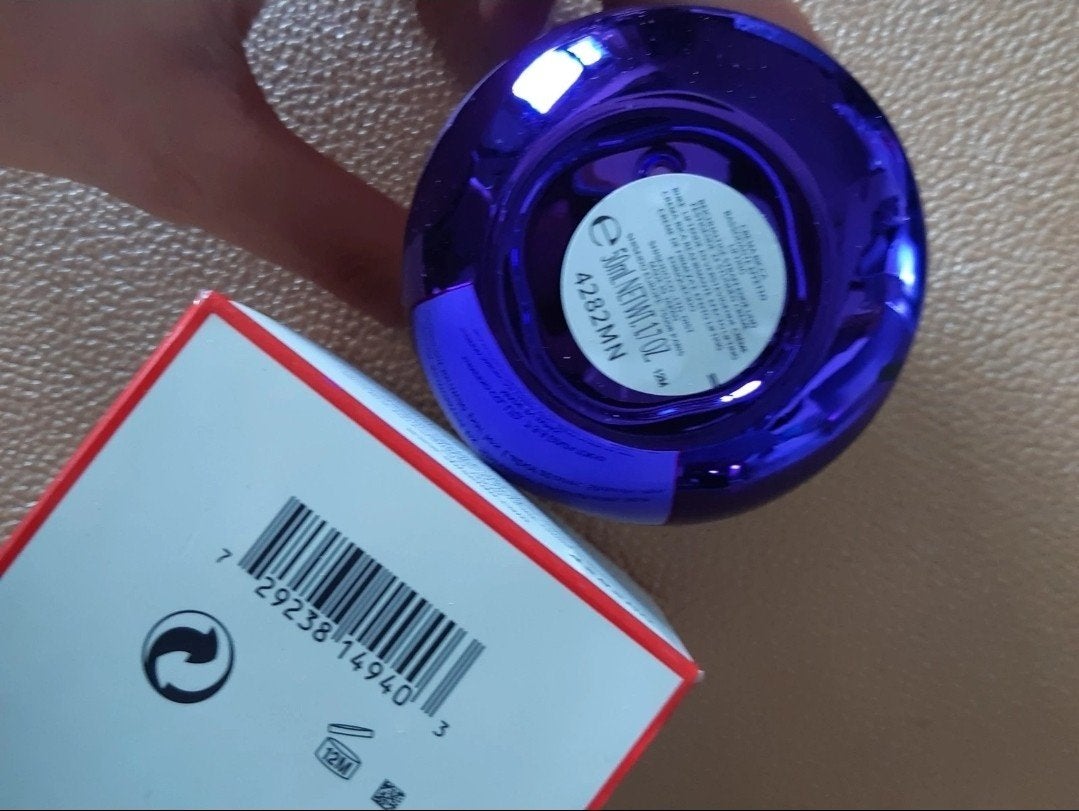Shiseido Vital Perfection Cream - 50ml, Sieraden, Tassen en Uiterlijk, Uiterlijk | Gezichtsverzorging, Verzenden