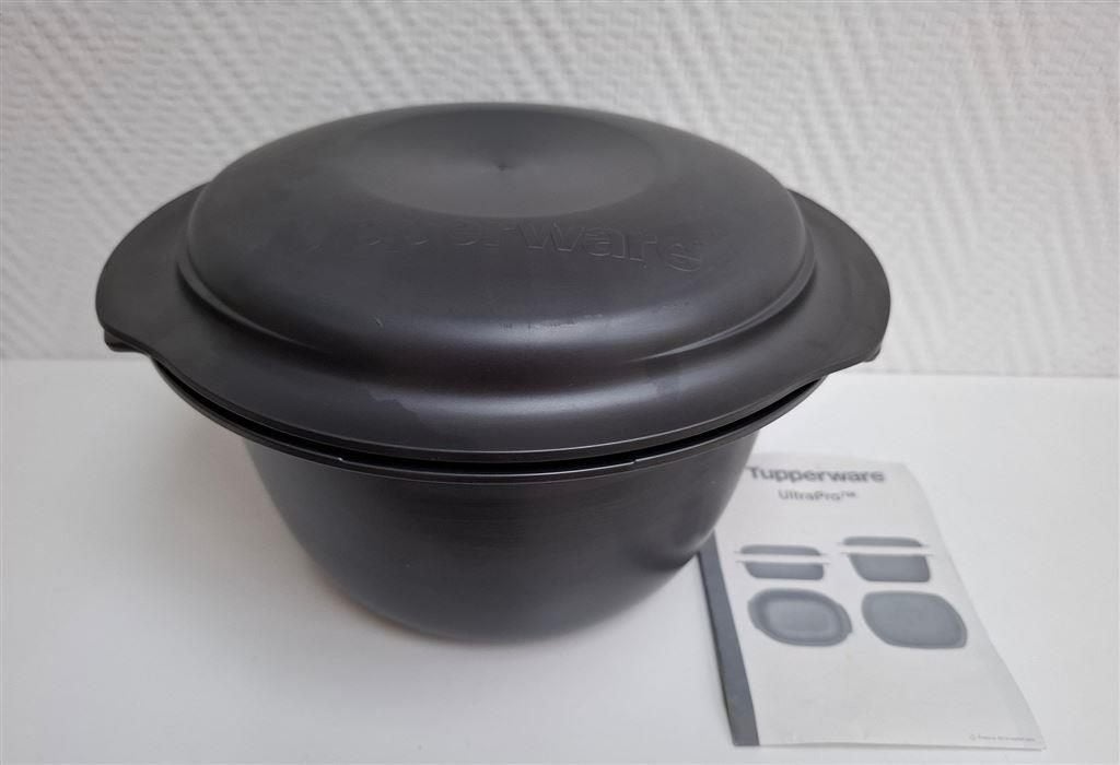 T046 UltraPro schaal, 650 en 2,5 ltr. en meer Tupperware, Ophalen of Verzenden, Zo goed als nieuw, Schaal