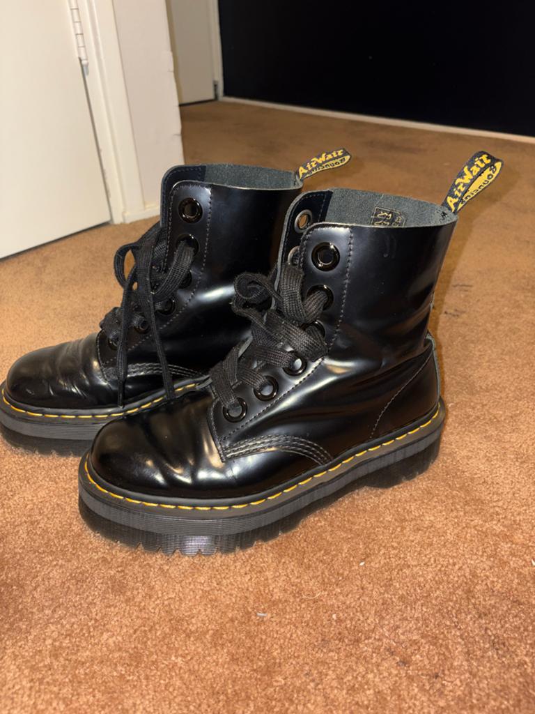 Dr. Martens Jadon Platform Boots Zwart Maat 40, Zwart, Lage of Enkellaarzen, Ophalen of Verzenden, Zo goed als nieuw