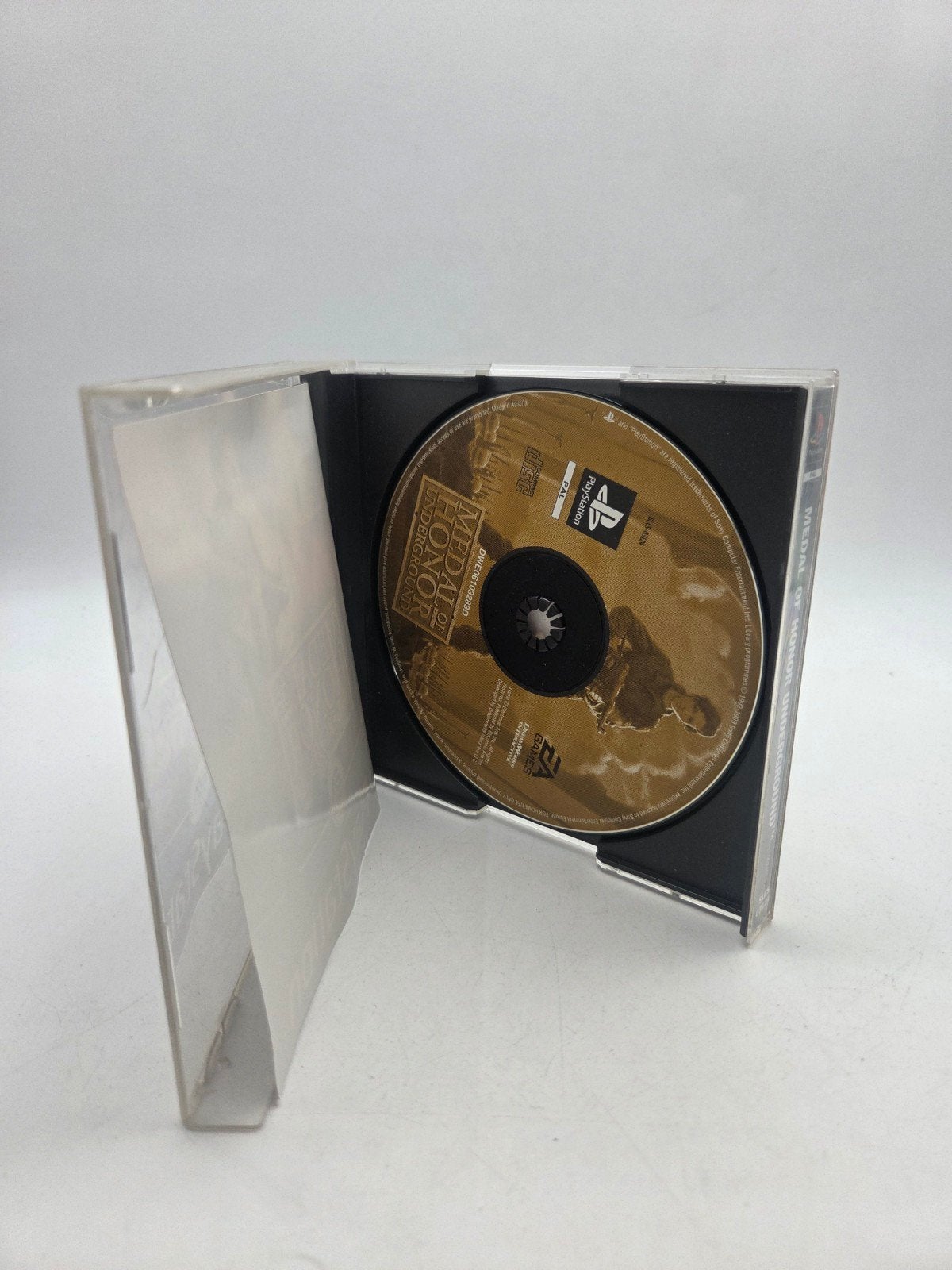 Medal of Honor Underground - PlayStation 1 (PS1), Gebruikt, Shooter, Electronic Arts, 1 speler