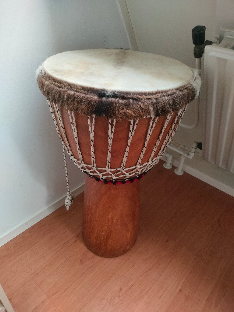 Djembe drum uit Senegal, Muziek en Instrumenten, Percussie, Ophalen, Gebruikt, Trommel