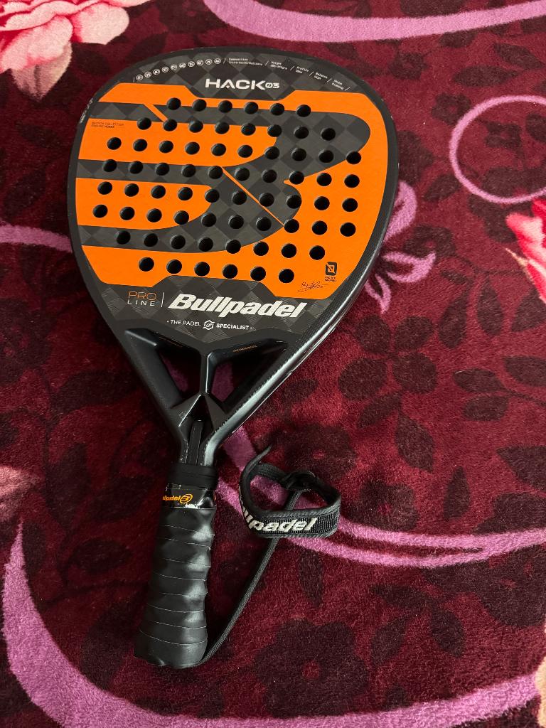 Bullpadel Hack 03 Padelracket, Sport en Fitness, Padel, Ophalen, Gebruikt, Padelracket