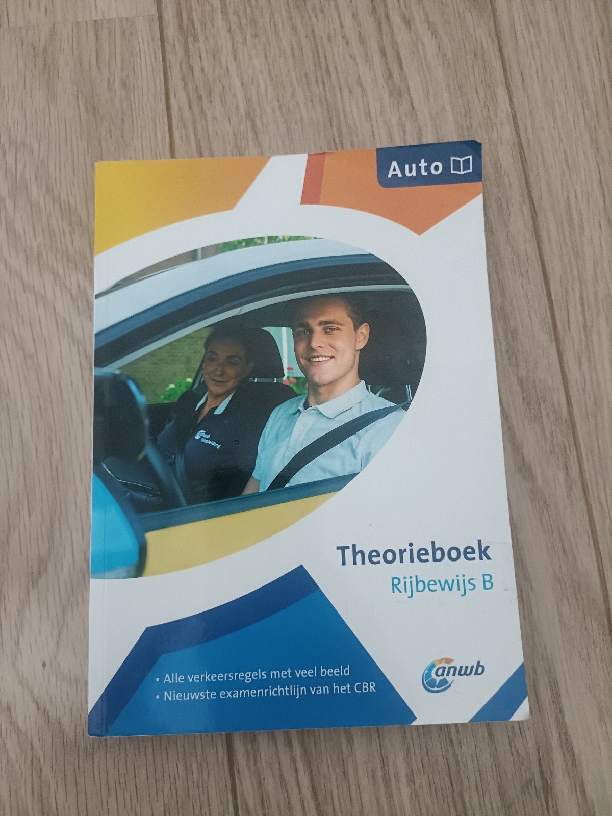 ANWB Theorieboek Rijbewijs B - Alle verkeersregels, Boeken, Studieboeken en Cursussen, Ophalen of Verzenden, Zo goed als nieuw