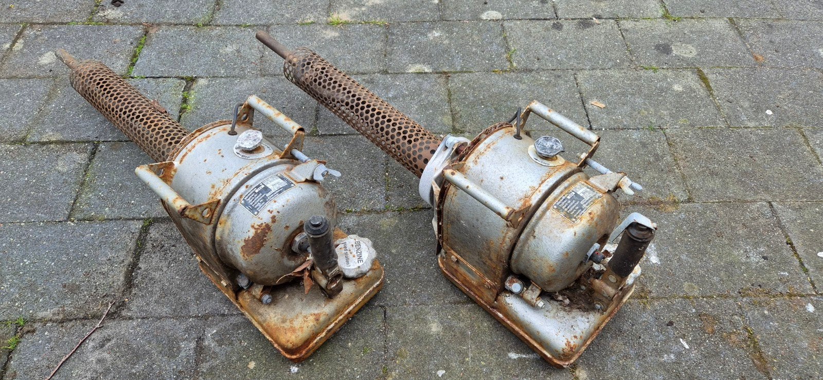 2 eberspacher leger kachels 24v kachel, Ophalen