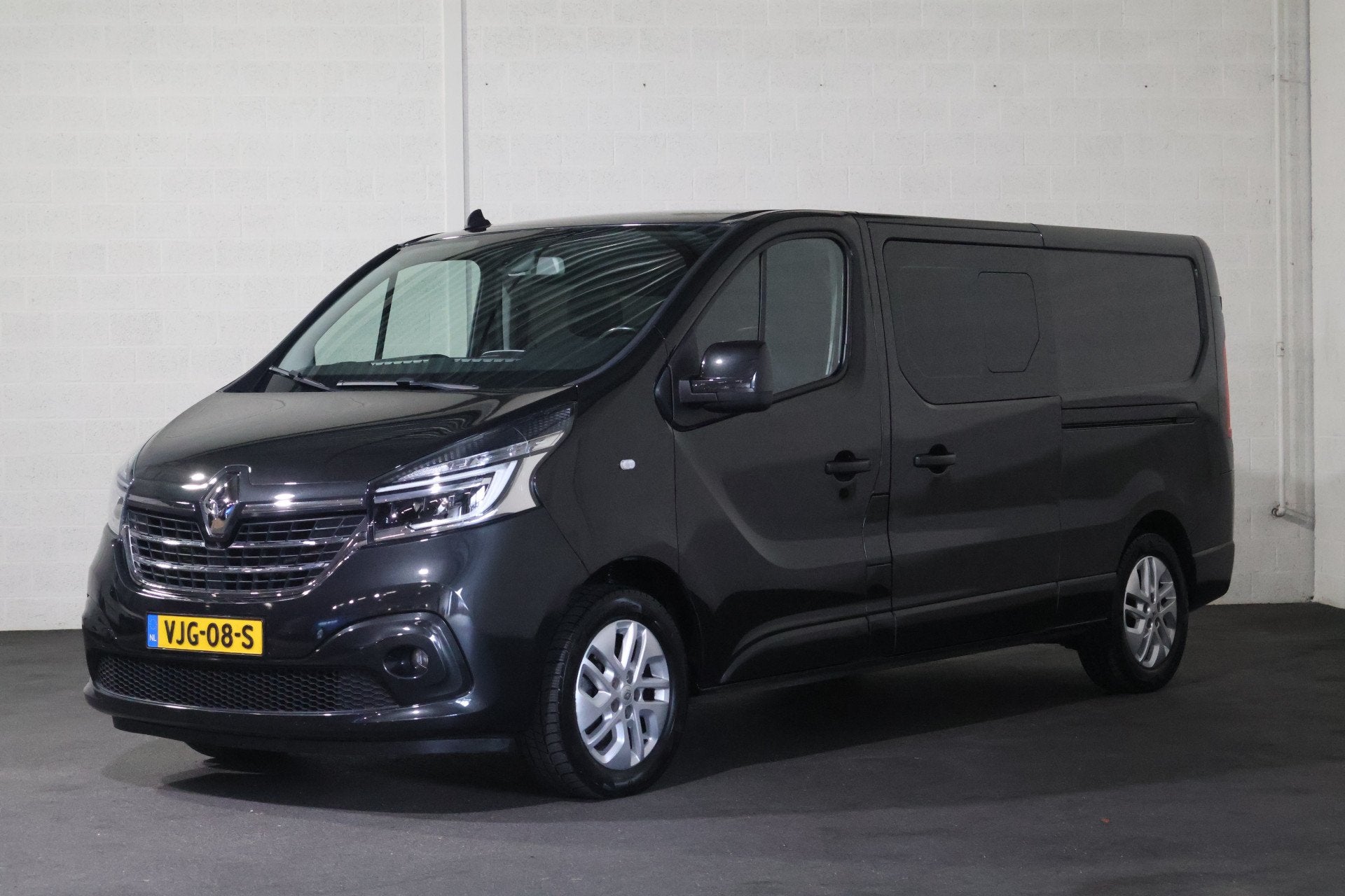 Renault Trafic 2.0 dCi 170pk DC Automaat 2x Schuifdeur, Auto's, Stof, Gebruikt, Euro 6, 4 cilinders