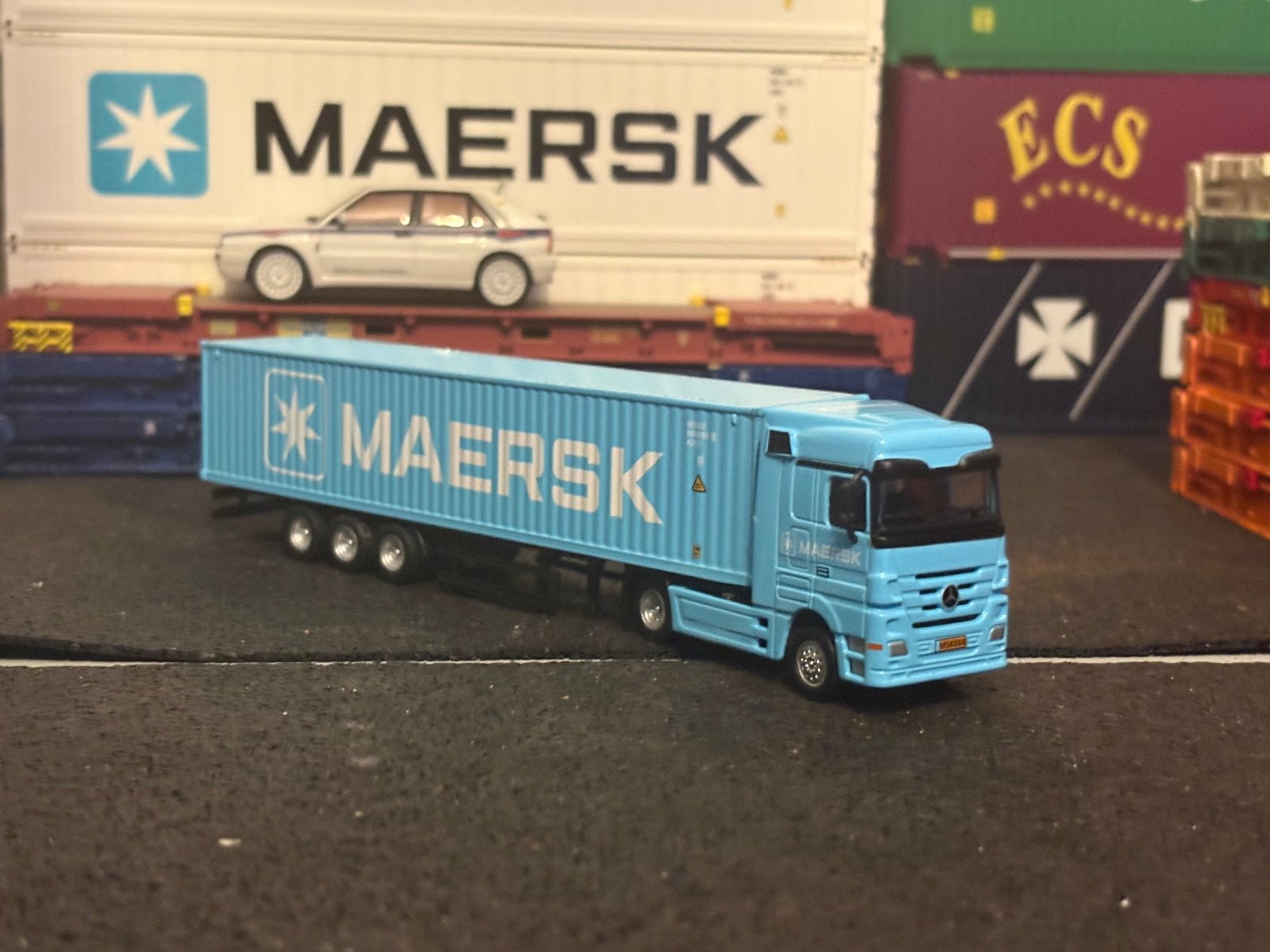 Maersk truck no herpa awm, Hobby en Vrije tijd, Modelauto's | 1:87, Ophalen of Verzenden, Zo goed als nieuw, Bus of Vrachtwagen