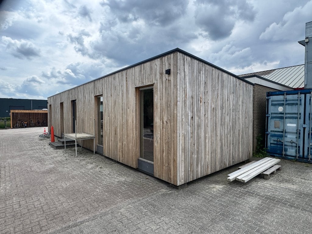 Kantoorunit (na aanpassing, woonunit / zorgwoning ), Overige soorten, Verkoop zonder makelaar, Friesland