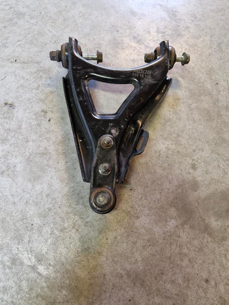 Draagarm rechts Renault Megane Cabrio bj 2001, Gebruikt, Renault, Ophalen of Verzenden