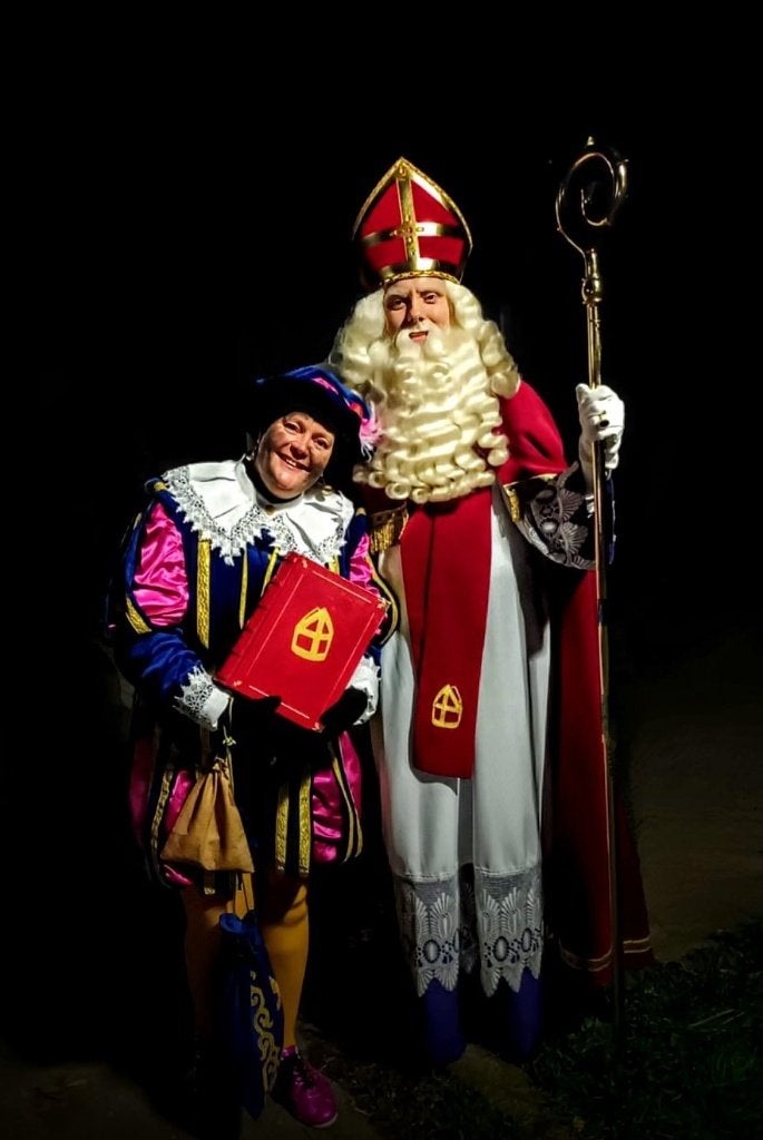 Sinterklaas & Roetveegpieten huren Zwolle🎁 Sint pedagoog🥰, Ophalen