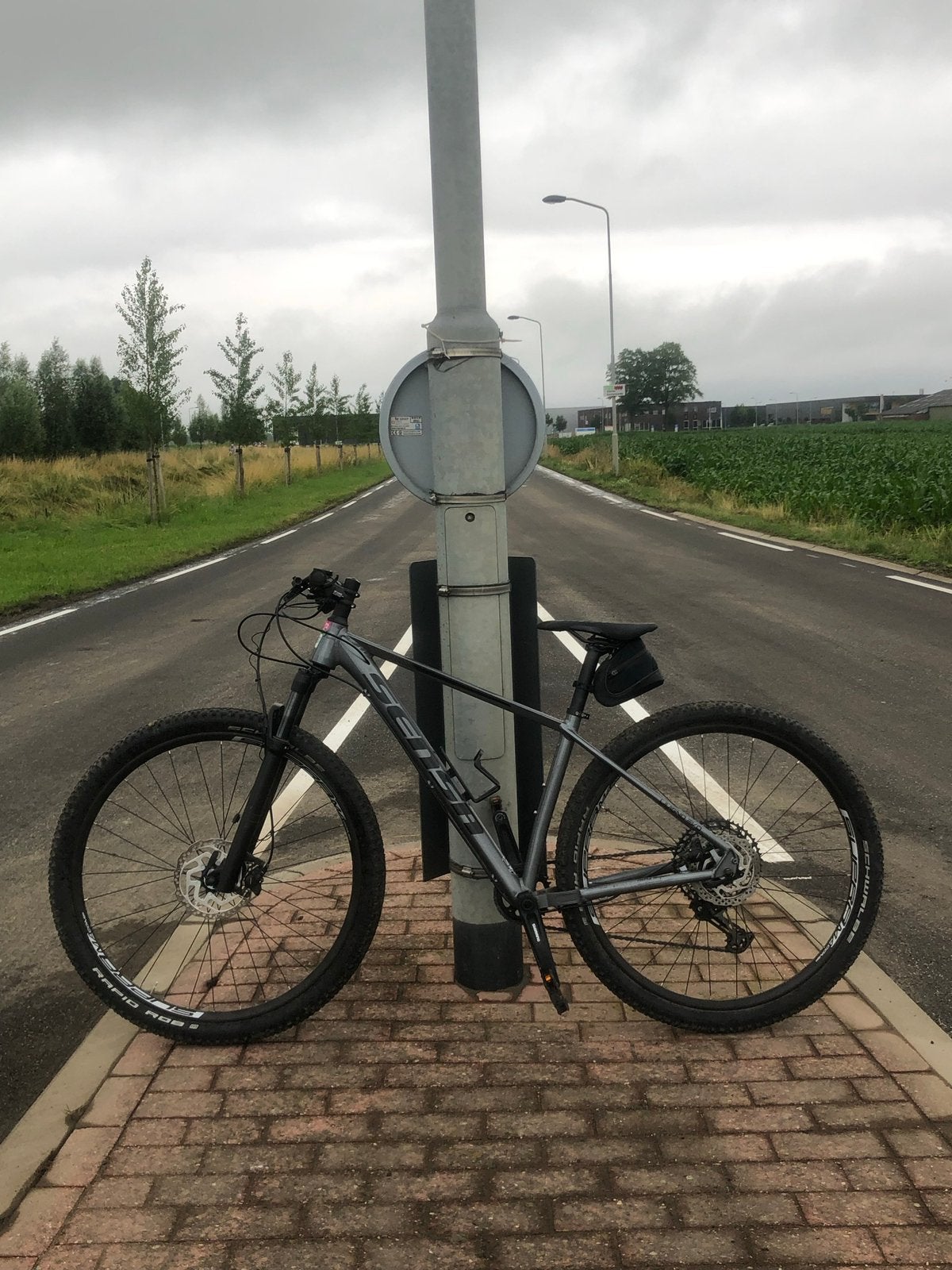Mountainbike SENSA, Ophalen, Zo goed als nieuw, 26 inch of meer