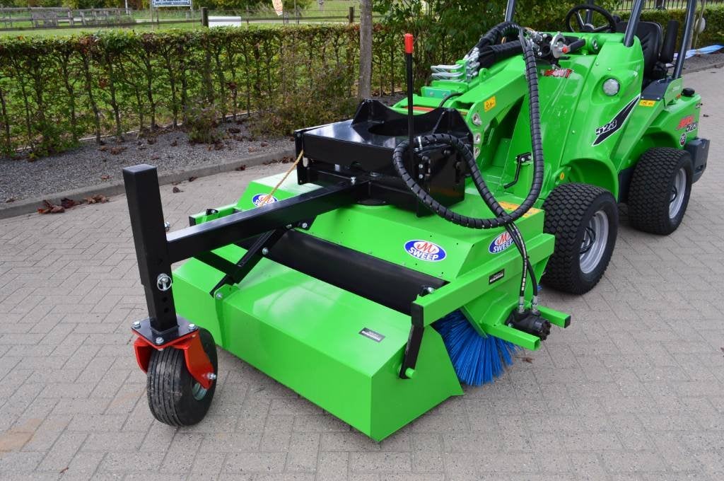 M Sweep HSTV600 125 cm veegmachine met opvang (bj 2025), Zakelijke goederen