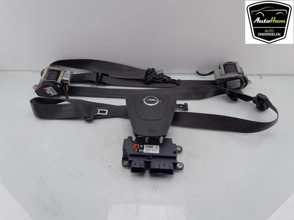 Airbag Set + Dashboard Astra J Sports Tourer (PD8/PE8/PF8), Auto-onderdelen, Gebruikt, Bahnhofsplatz, Rüsselsheim am Main 65423, , Duitsland