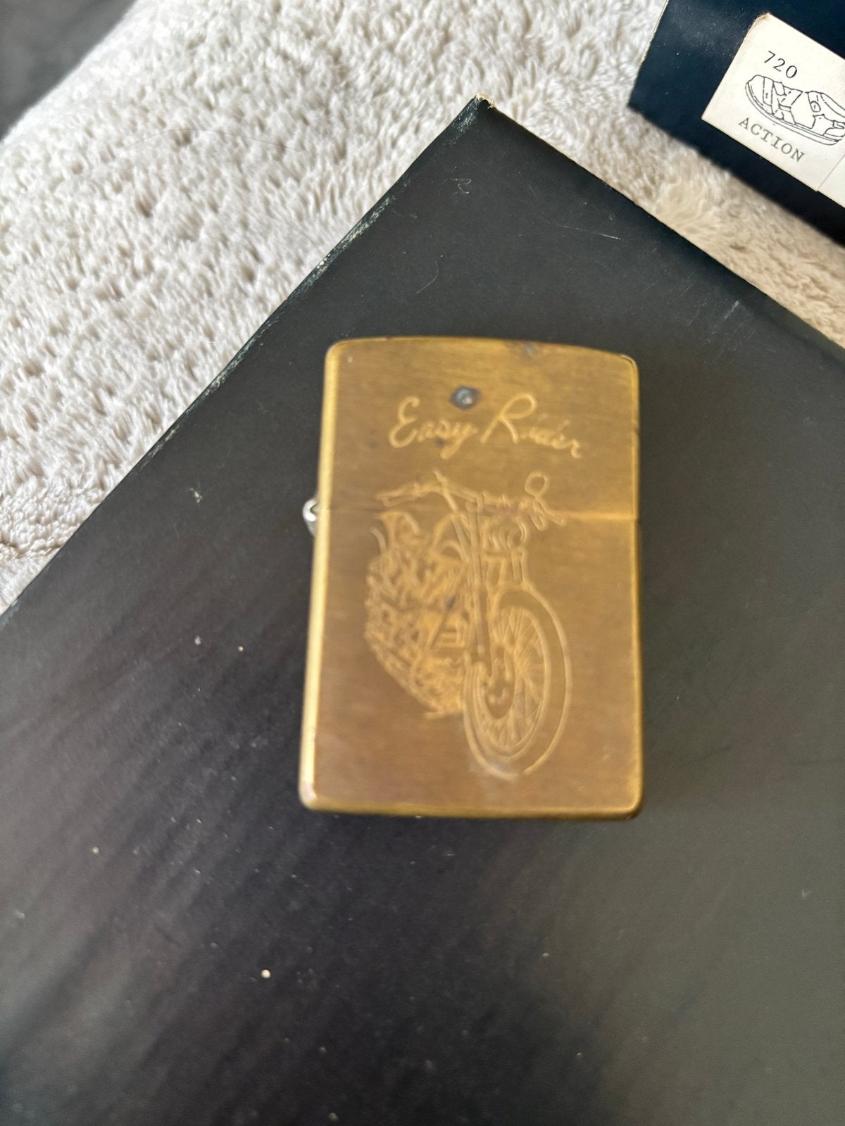Vintage Zippo aansteker "Easy Rider" met motorafbeelding, Verzamelen, Ophalen of Verzenden, Gebruikt, Aansteker