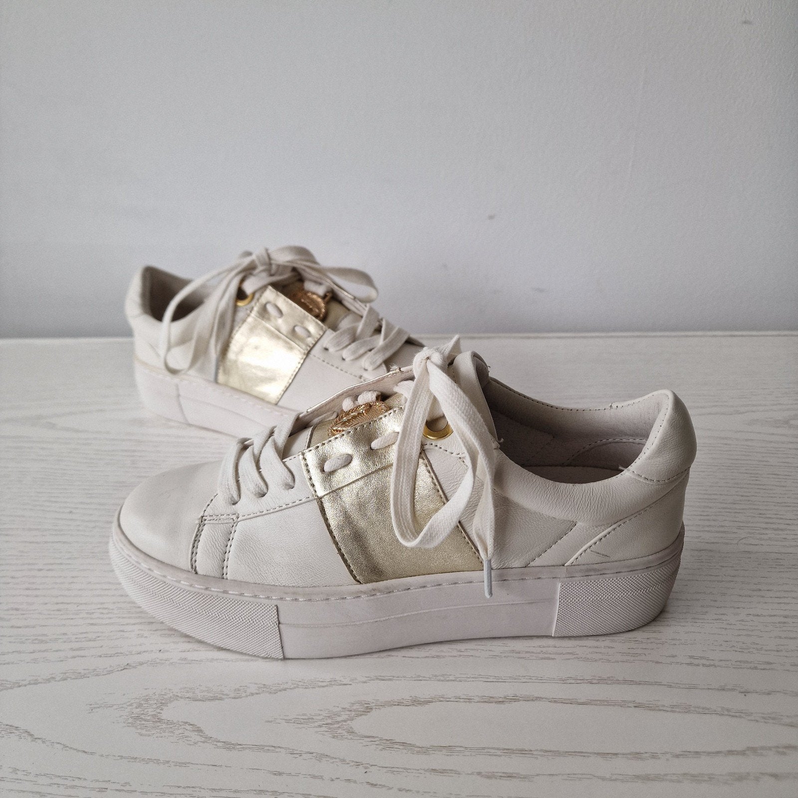 Josh V sneakers schoenen maat 36. Wit, goudkleurig., ., Wit, Ophalen of Verzenden, .